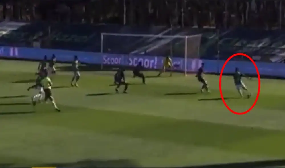 Kluiverth Aguilar debutó en el fútbol profesional a los 16 años. Foto: captura/Eleven DAZN Kluiverth Aguilar debutó en el fútbol profesional a los 16 años. Foto: captura/Eleven DAZN