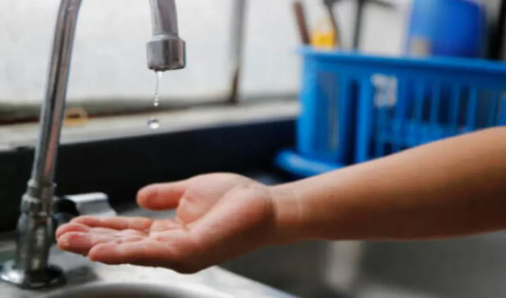 Corte de agua. Sedapal anunció que el servicio de agua se restablecería cuando culminen las labores de manteamiento. Foto: Sedapal Corte de agua. Sedapal anunció que el servicio de agua se restablecería cuando culminen las labores de manteamiento. Foto: Sedapal