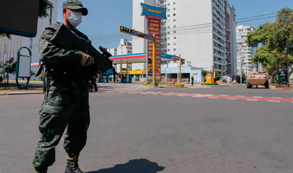 Militares pueden patrullar las calles cuando esté vigente el estado de emergencia. Foto: La República Militares pueden patrullar las calles cuando esté vigente el estado de emergencia. Foto: La República