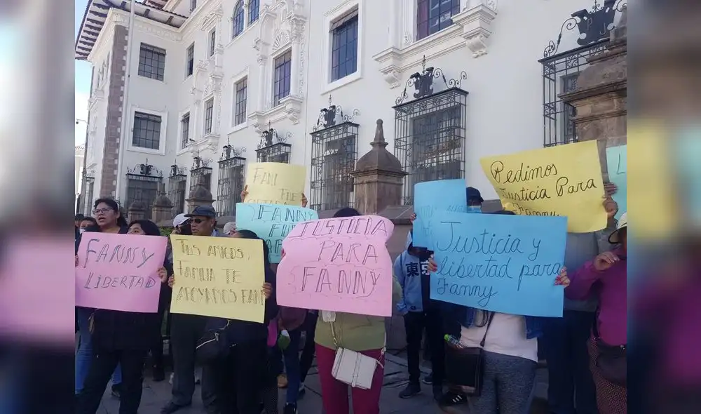 Familiares y amigos de mujer que presuntamente compró bebé piden su libertad. Foto: Luis Álvarez/La República