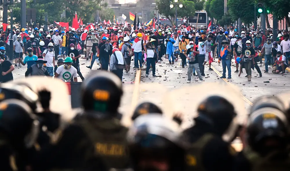 Protestas en Perú. Foto: AFP Protestas en Perú. Foto: AFP