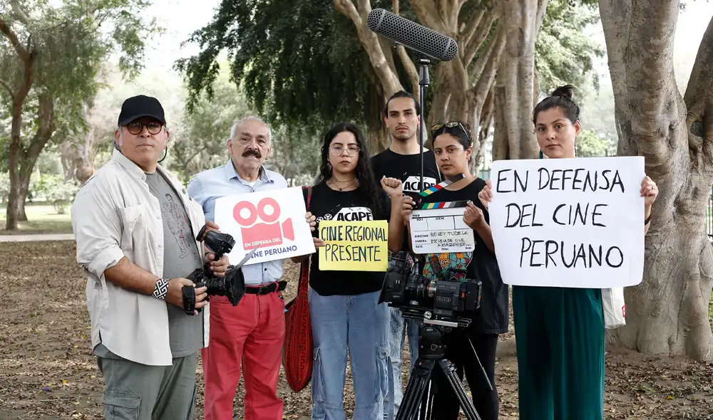 Actores y actrices, directores y directoras, productores, guionistas, técnicos... todos se han unido para rechazar el proyecto de ley de Adriana Tudela. Foto: Marco Cotrina/La República