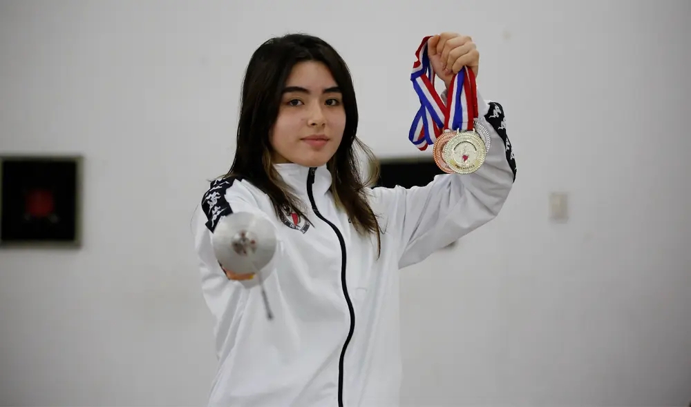 Astrid Bravo (13), ganadora de tres medallas, una de ellas de oro. Foto: Antonio Melgarejo/La República