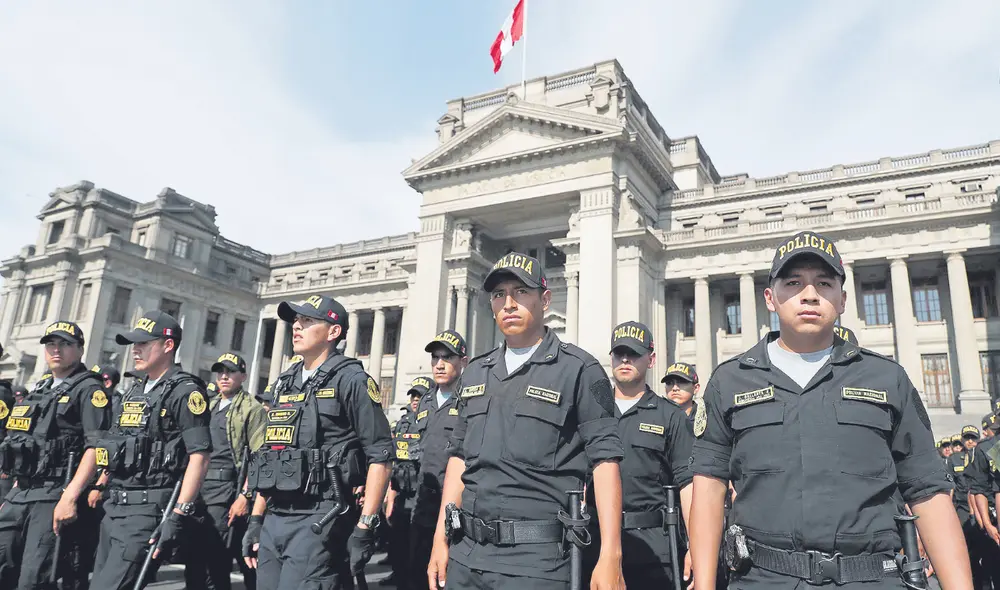 Efectivos policiales requieren de más ayuda para poder resguardar mejor a las personas y combatir a la delincuencia. Foto: difusión