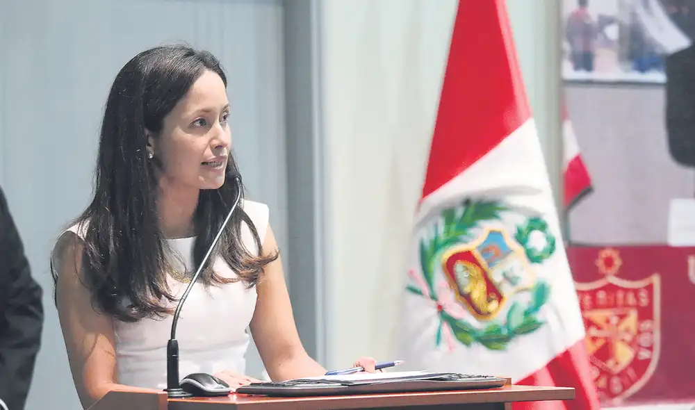Adjunta. Elizabeth Zea, denunciada en la misma Defensoría. Foto: difusión Adjunta. Elizabeth Zea, denunciada en la misma Defensoría. Foto: difusión