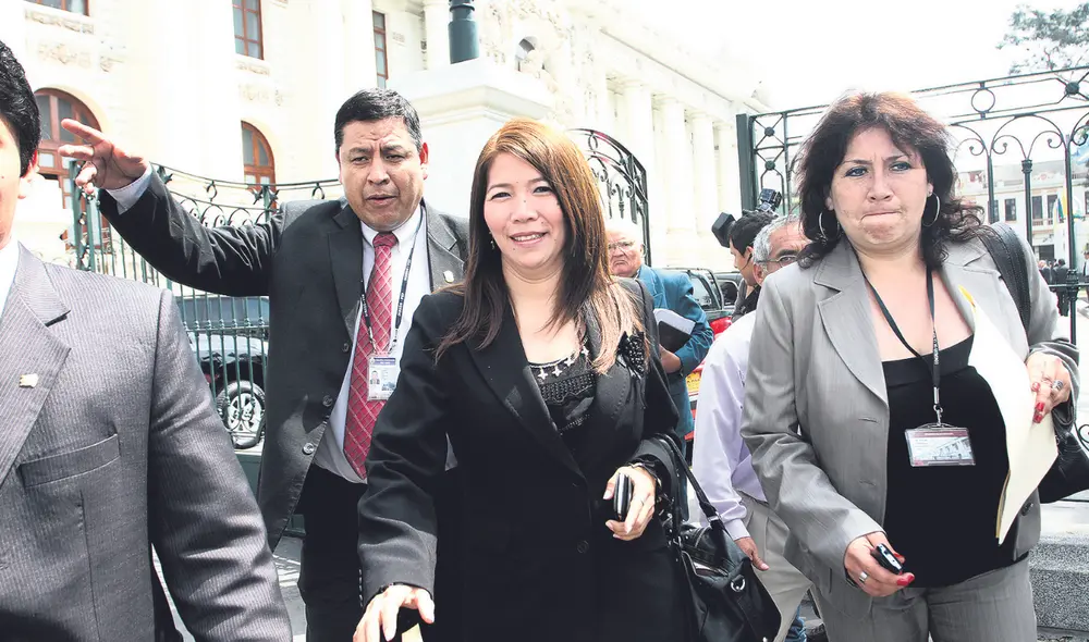 Por unanimidad, la Comisión de Ética aprobó la recomendación para suspender por 120 días a María Cordero. Foto: Congreso