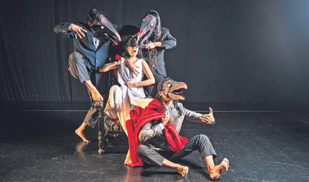 Reflexiones. Una escena de la obra País del mañana, dirigida por Ricardo Delgado. Foto: difusión Reflexiones. Una escena de la obra País del mañana, dirigida por Ricardo Delgado. Foto: difusión