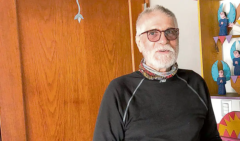 Cazador. Alberto Cendra se inició en el periodismo a mediados de los años 70 en diversos medios de Lima. Foto. difusión