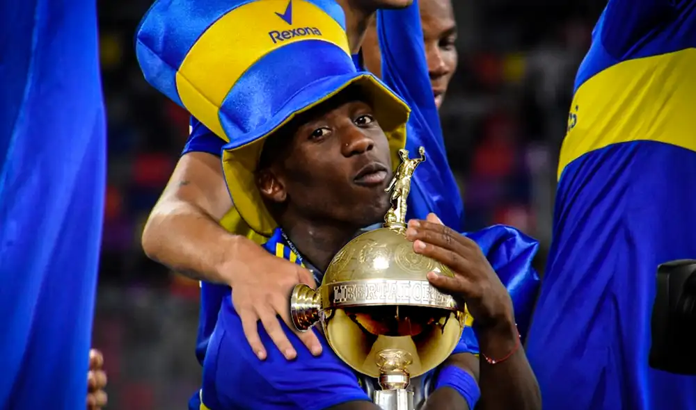 Luis Advíncula jugará su primera final de Copa Libertadores. Foto: composición LR/ESPN/Conmebol Luis Advíncula jugará su primera final de Copa Libertadores. Foto: composición LR/ESPN/Conmebol