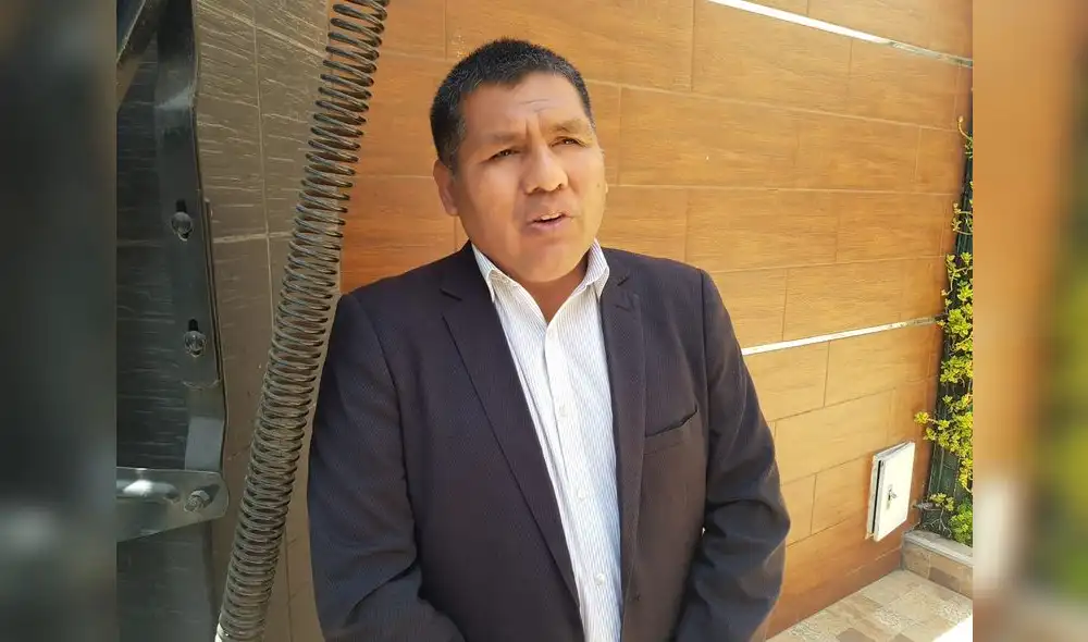 El legislador manifestó que hay otros casos que quedan en nada a diferencia de aeródromo Wanka. Foto y video: Wilder Pari / La República El legislador manifestó que hay otros casos que quedan en nada a diferencia de aeródromo Wanka. Foto y video: Wilder Pari / La República