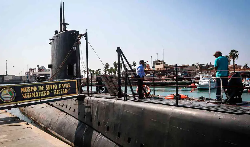 Submarino Abtao de la Marina de Guerra del Perú pesa 1.200 toneladas. Foto: ANDINA/Héctor Vinces