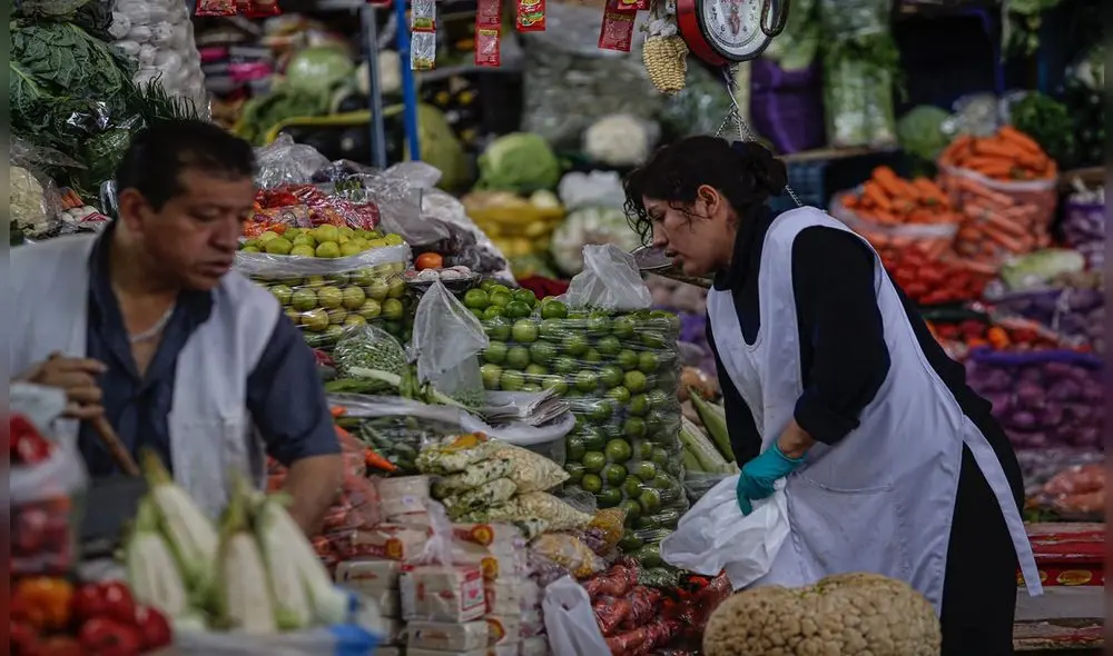 Limón tiene un precio que supera los 14 soles.  Foto: La República