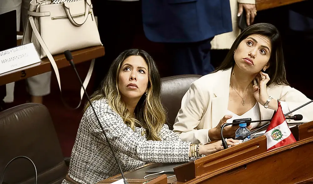 Infracción sin castigo. Pese a las evidencias que comprometen a Rosselli Amuruz con la fiesta de Paul García, sus viajes y contrataciones, no fue censurada. Foto: Antonio Melgarejo/La República Infracción sin castigo. Pese a las evidencias que comprometen a Rosselli Amuruz con la fiesta de Paul García, sus viajes y contrataciones, no fue censurada. Foto: Antonio Melgarejo/La República