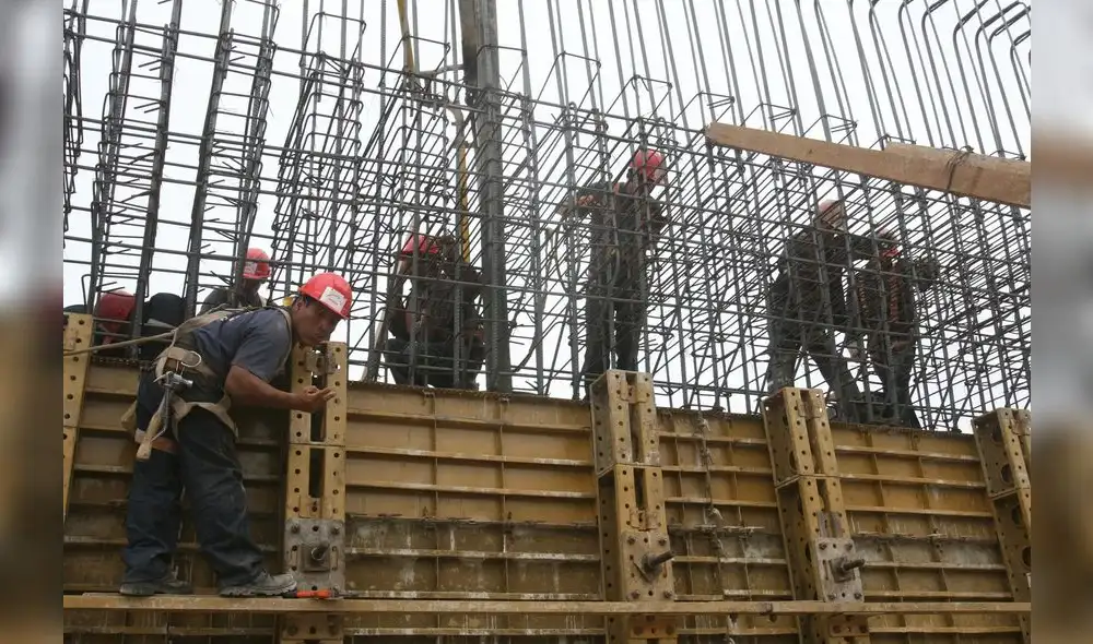 De acuerdo con el INEI, en el periodo enero-agosto 2023, la economía del país se contrajo en 0,58%. Foto: difusión