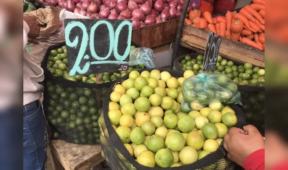 Las amas de casa fueron las más felices con la bajada de precio. Foto: Ozono Televisión Las amas de casa fueron las más felices con la bajada de precio. Foto: Ozono Televisión