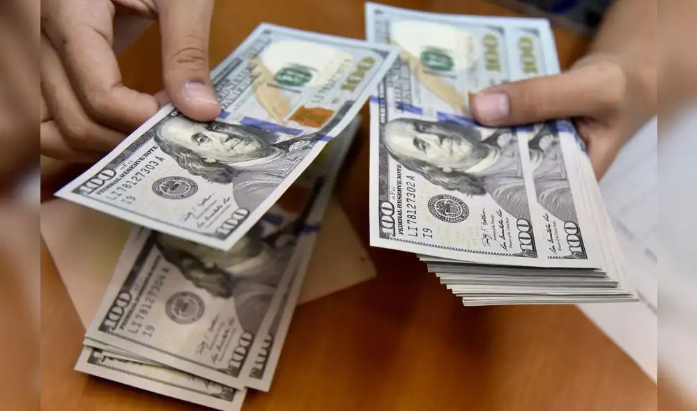 El dólar en el mercado paralelo se ubicaba en S/3,8400 la compra y S/3,8650 la venta. Foto: Andina El dólar en el mercado paralelo se ubicaba en S/3,8400 la compra y S/3,8650 la venta. Foto: Andina