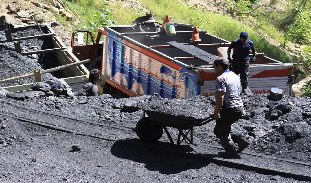 Entre su modus operandi está que usaban de manera ilegal el REINFO. Foto: La República