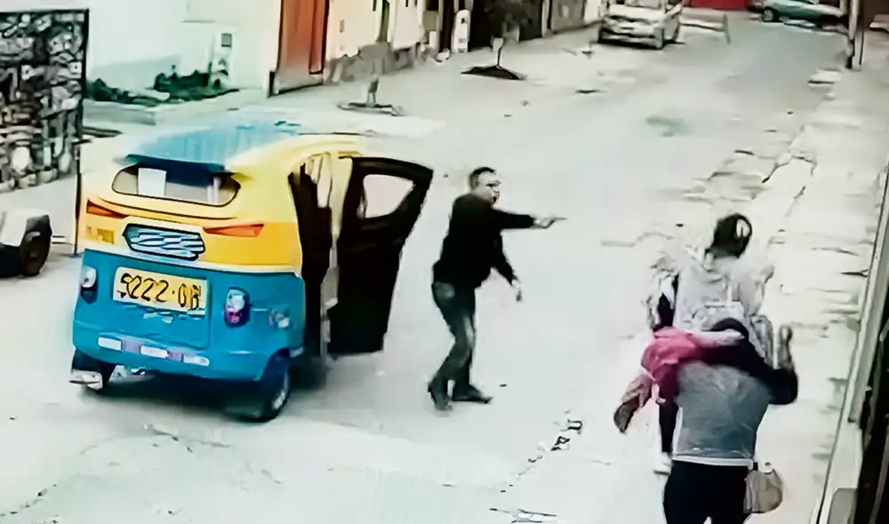 El dato. En los primeros 9 meses se han reportado 1.286.435 robos de celulares. La mayoría van a parar a los mercados negros los cuales los ofertan a vista y paciencia de las autoridades. Foto: captur de video/difusión