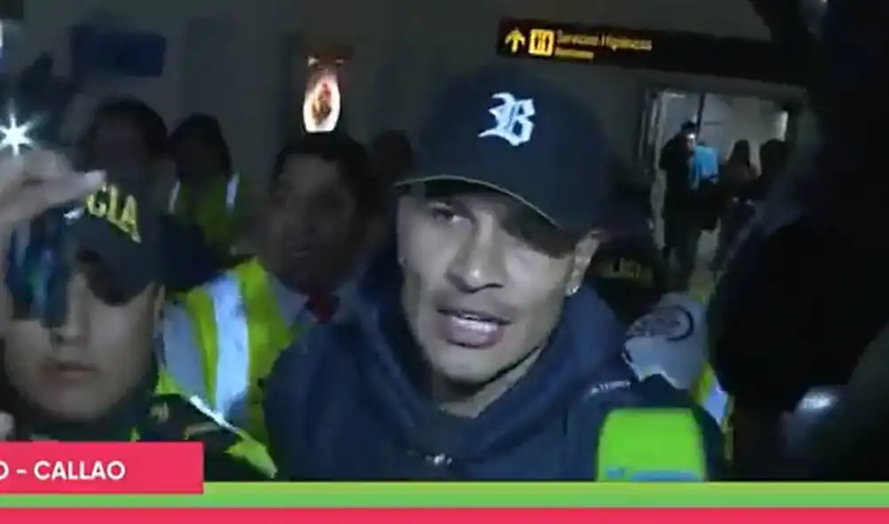 Paolo Guerrero brindó estas explosivas declaraciones mientras se dirigía a Ecuador. Foto: captura/Al Ángulo