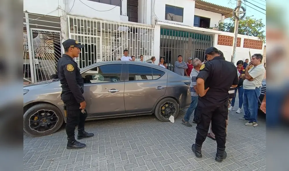 Policía encontró los impactos de bala y casquillos. Foto: Maribel Mendo/URPI-LR