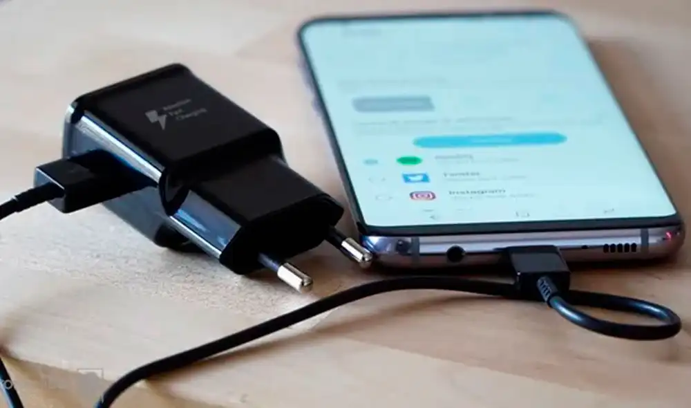 Apple, Samsung y otras marcas ya no incluyen cargador de regalo. Foto: AndroidPhoria