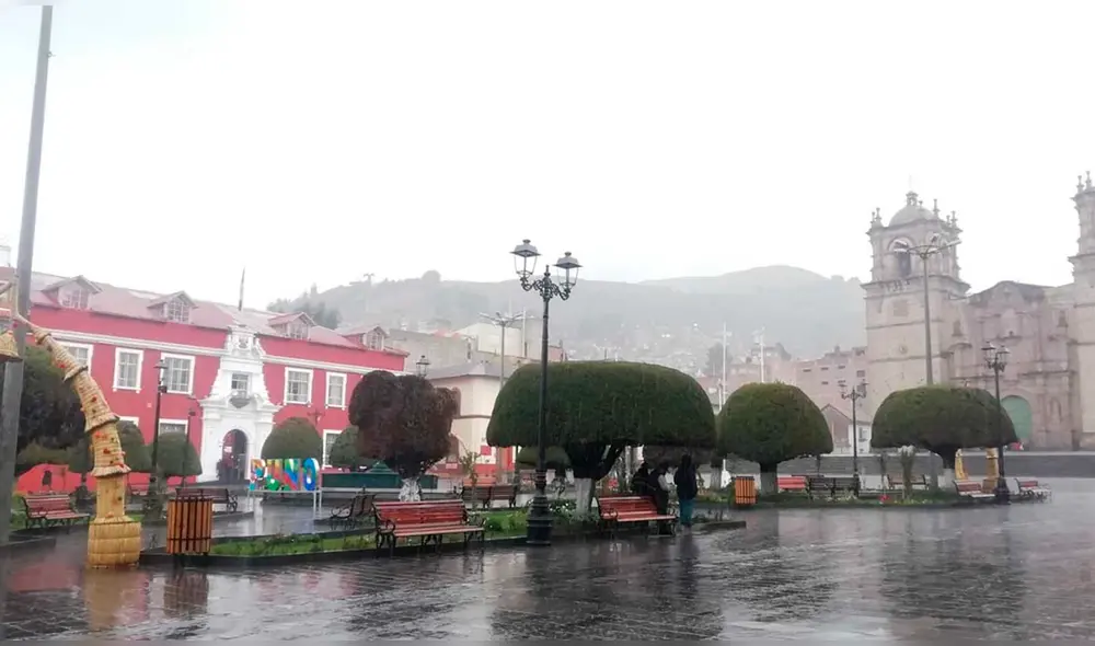 Ciudadanía en alerta ante las precipitaciones. Foto: Radio Onda Azul