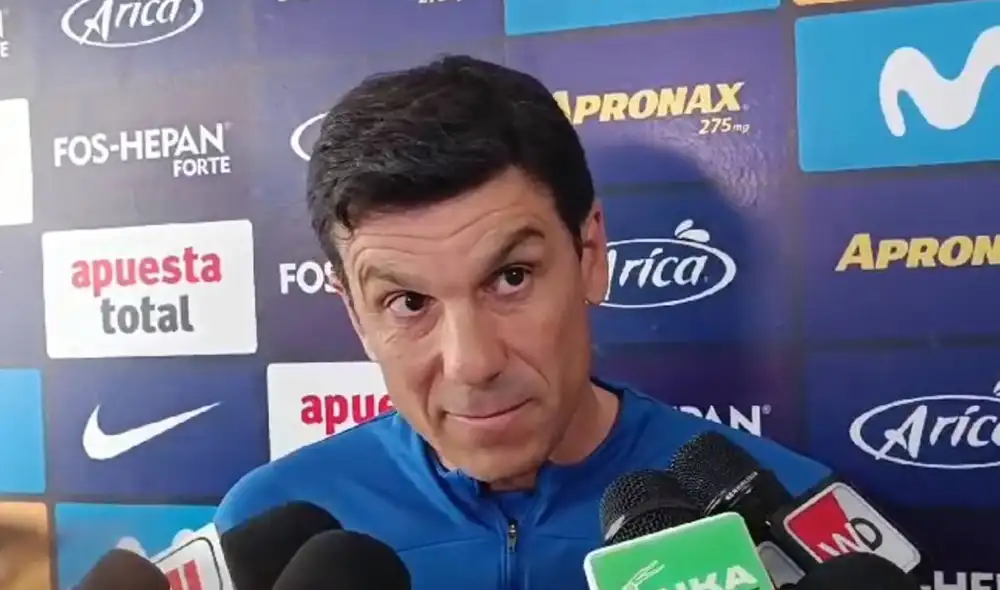 Mauricio Larriera declaró en 'Zona Mixta' luego del entrenamietno del cuadro blanquiazul. Foto: Grupo La República