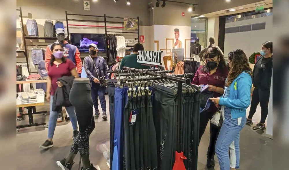 Los créditos de consumo son un producto fácil de atender que exige menos requisitos. Foto: Andina Los créditos de consumo son un producto fácil de atender que exige menos requisitos. Foto: Andina