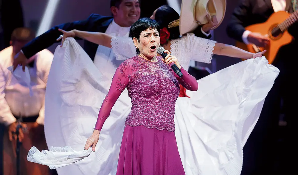 En casa. Alejada de la TV, la cantante pasó por un cuadro de depresión que ya ha superado. Foto:  John Reyes/La República