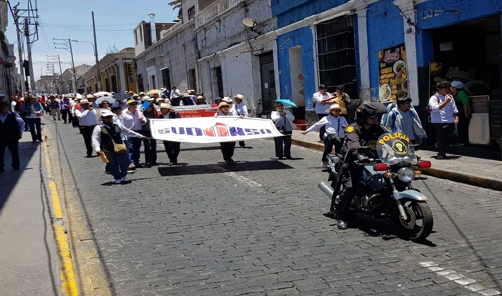 Huelga sigue y universitarios perderían semestre. Foto: La República