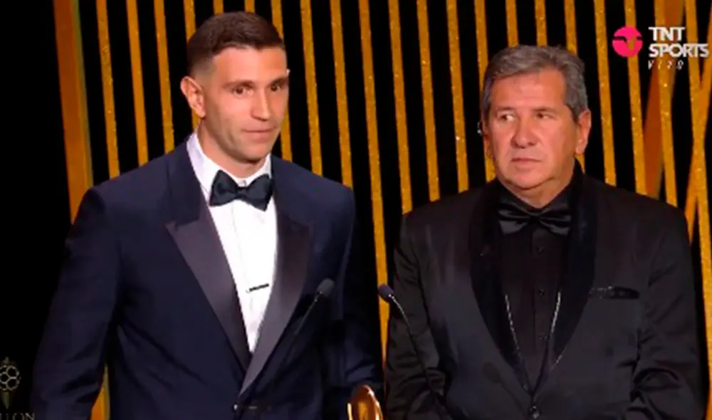 Emiliano 'Dibu' Martínez también había ganado el premio The Best de la FIFA a mejor portero. Foto: captura de TNT Sports Emiliano 'Dibu' Martínez también había ganado el premio The Best de la FIFA a mejor portero. Foto: captura de TNT Sports