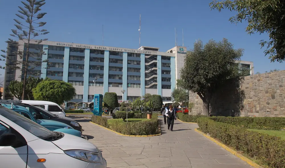 El problema se presenta en los hospitales de EsSalud de Arequipa. Pacientes oncológicos también se ven afectados. Foto: La República
