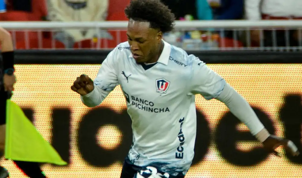 Los albos sacaron una gran victoria como locales. Foto: X/LDUoficial