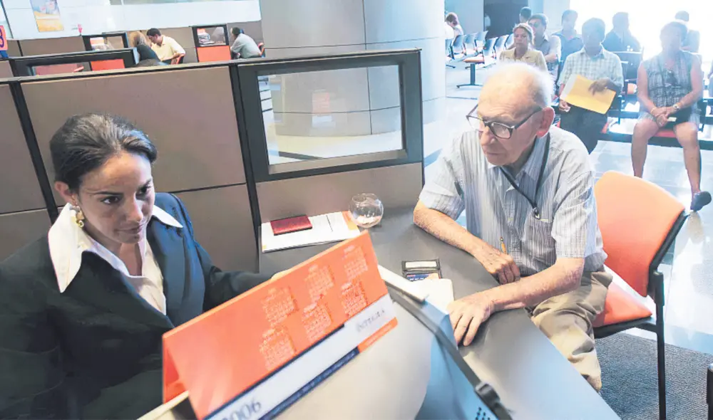 Ahorro. El sistema previsional debe elegirse en función del nivel de ingresos del trabajador. Foto: difusión Ahorro. El sistema previsional debe elegirse en función del nivel de ingresos del trabajador. Foto: difusión