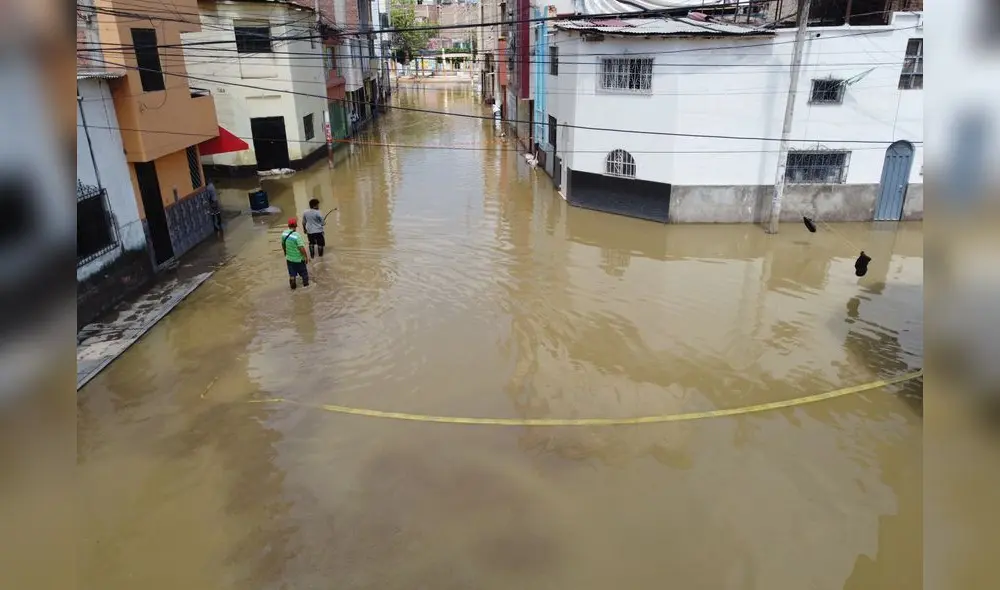 Lluvias de ciclón Yaku evidenciaron que la ciudad de Chiclayo es inundable. Foto: Clinton Medina/La República Lluvias de ciclón Yaku evidenciaron que la ciudad de Chiclayo es inundable. Foto: Clinton Medina/La República