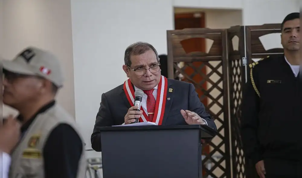 Javier Arévalo acudió a sede de Ministerio Público de Miraflores para realizar inauguración de órganos jurisdiccionales. Foto: Rodrigo Talavera/ LR Javier Arévalo acudió a sede de Ministerio Público de Miraflores para realizar inauguración de órganos jurisdiccionales. Foto: Rodrigo Talavera/ LR