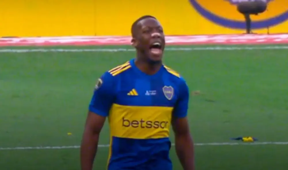 Luis Advíncula tiene 3 goles en la Copa Libertadores 2023. Foto: captura de ESPN