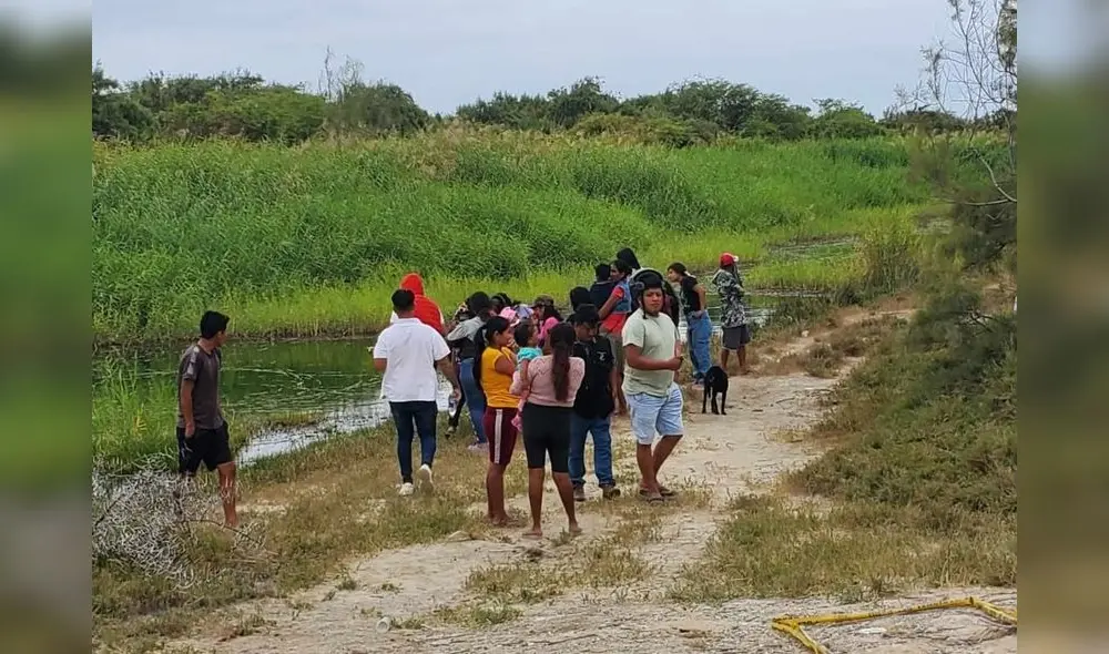 Agricultores encontraron el cuerpo de profesora y dieron aviso a las autoridades. Foto: Almendra Ruesta/URPI-LR Agricultores encontraron el cuerpo de profesora y dieron aviso a las autoridades. Foto: Almendra Ruesta/URPI-LR