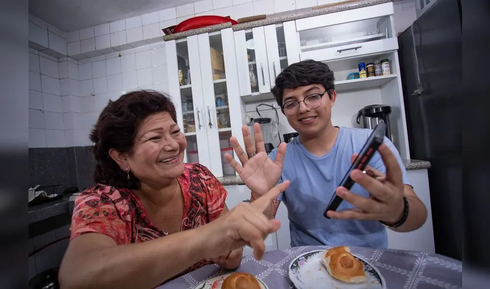 La presencia de smartphones en Lima Metropolitana llegó al 96,7% de los hogares. Foto: Osiptel