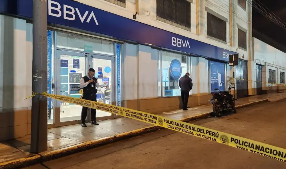 Delincuentes huyeron con el motín. Foto: Bella Alvitez/ La República