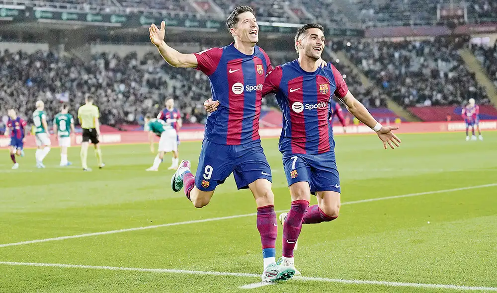 De vuelta. Lewandowski regresó al gol luego de 6 partidos. Foto: EFE