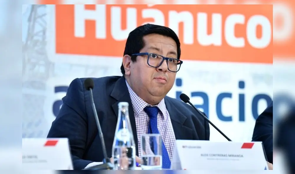 El ministro Alex Contreras ha remitido al Congreso una propuesta de reforma de las AFP consensuada con la SBS y el BCRP. Foto: MEF