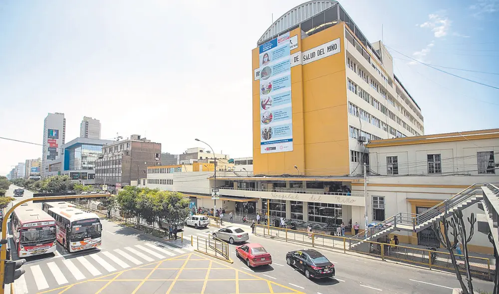 Cobran sin trabajar. La Contraloría ha detectado serias deficiencias de control del personal en Hospital del Niño de Breña. Foto: Andina