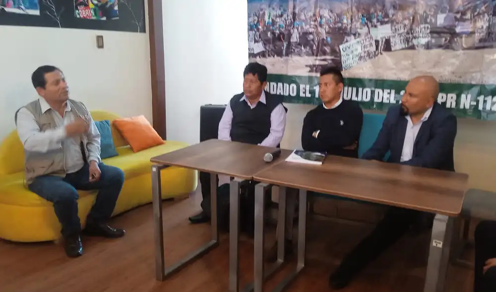 Mineros y gerente dialogaron por estas denuncias. Foto: Difusión