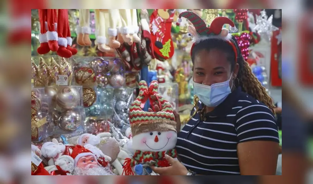 En la campaña navideña las familias peruanas demandarán productos de juguetería, prendas de vestir y calzado. Foto: Andina