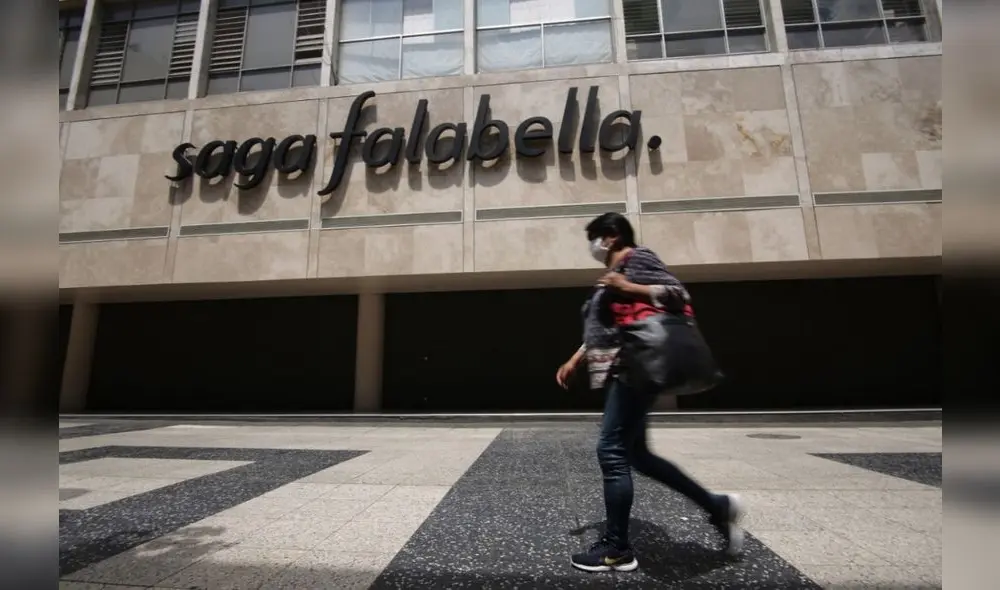 Open Plaza cambia de dueño. Falabella se mantiene por estos días con un indicador de deuda financiera neta sobre Ebitda de un 8,2x. Foto: La República