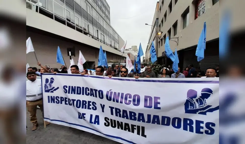 Trabajadores de Sunafil se congregarán desde el miércoles 22 en el frontis del Congreso desde 8.30 a. m. Foto: Sunafil