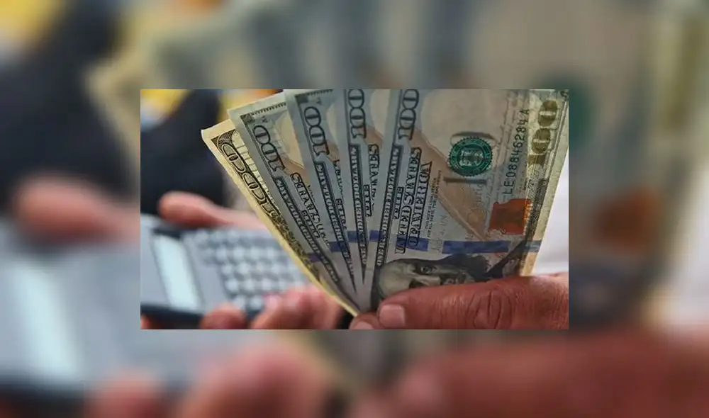 El dólar en el mercado paralelo se ubicó en S/3,730 la compra y S/3,760 la venta. Foto: Andina