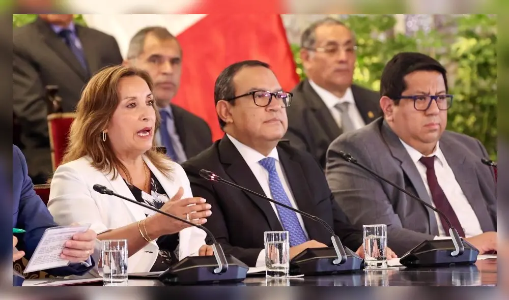 El próximo 7 de diciembre, Dina Boluarte cumplirá un año como presidenta del Perú. Foto: composición LR – Video: Canal N El próximo 7 de diciembre, Dina Boluarte cumplirá un año como presidenta del Perú. Foto: composición LR – Video: Canal N