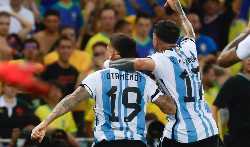 La selección argentina hizo historia al vencer a Brasil por primera vez en tierras cariocas por eliminatorias. Foto: EFE